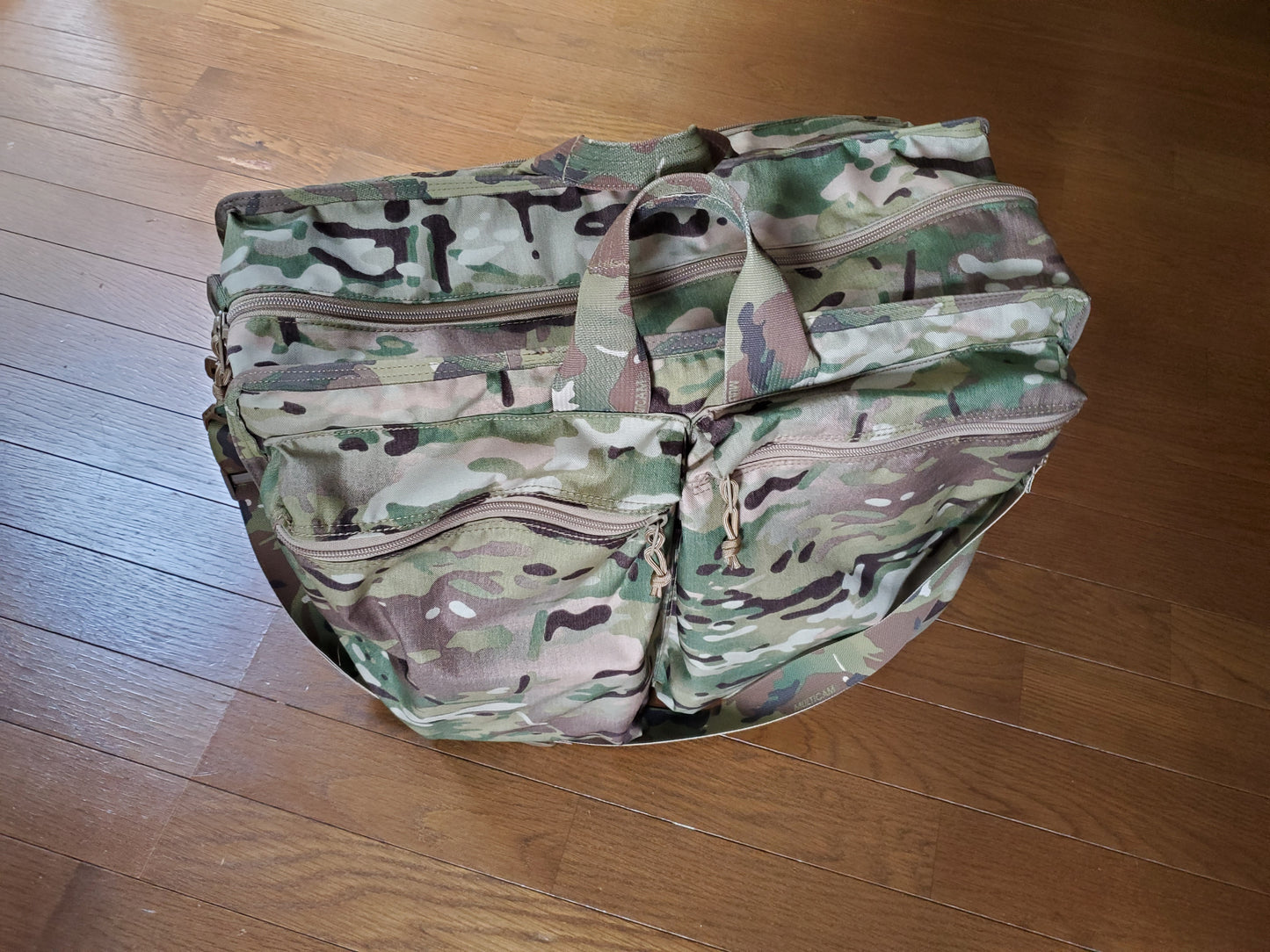 Flyers Kit Bag Bulk-up Model