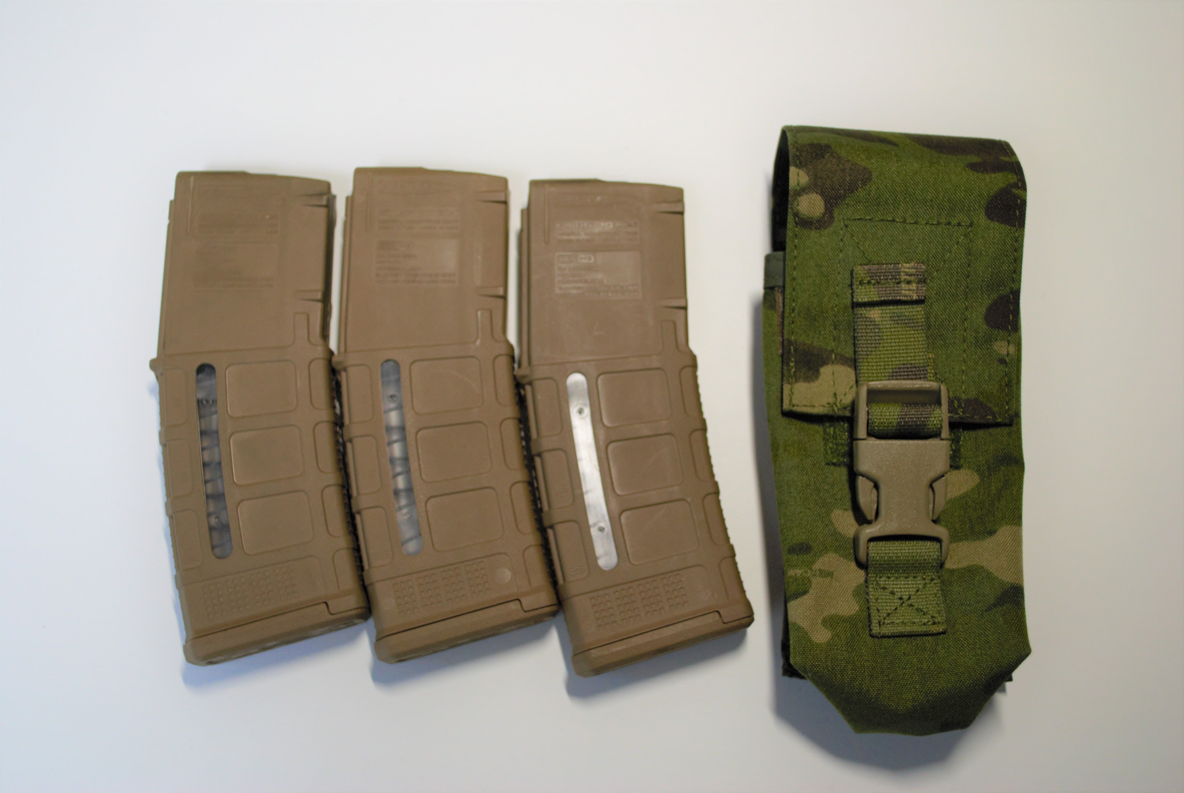 3X Magazine Pouch , Type 20 Assault Rifle – Stagehand Tactical