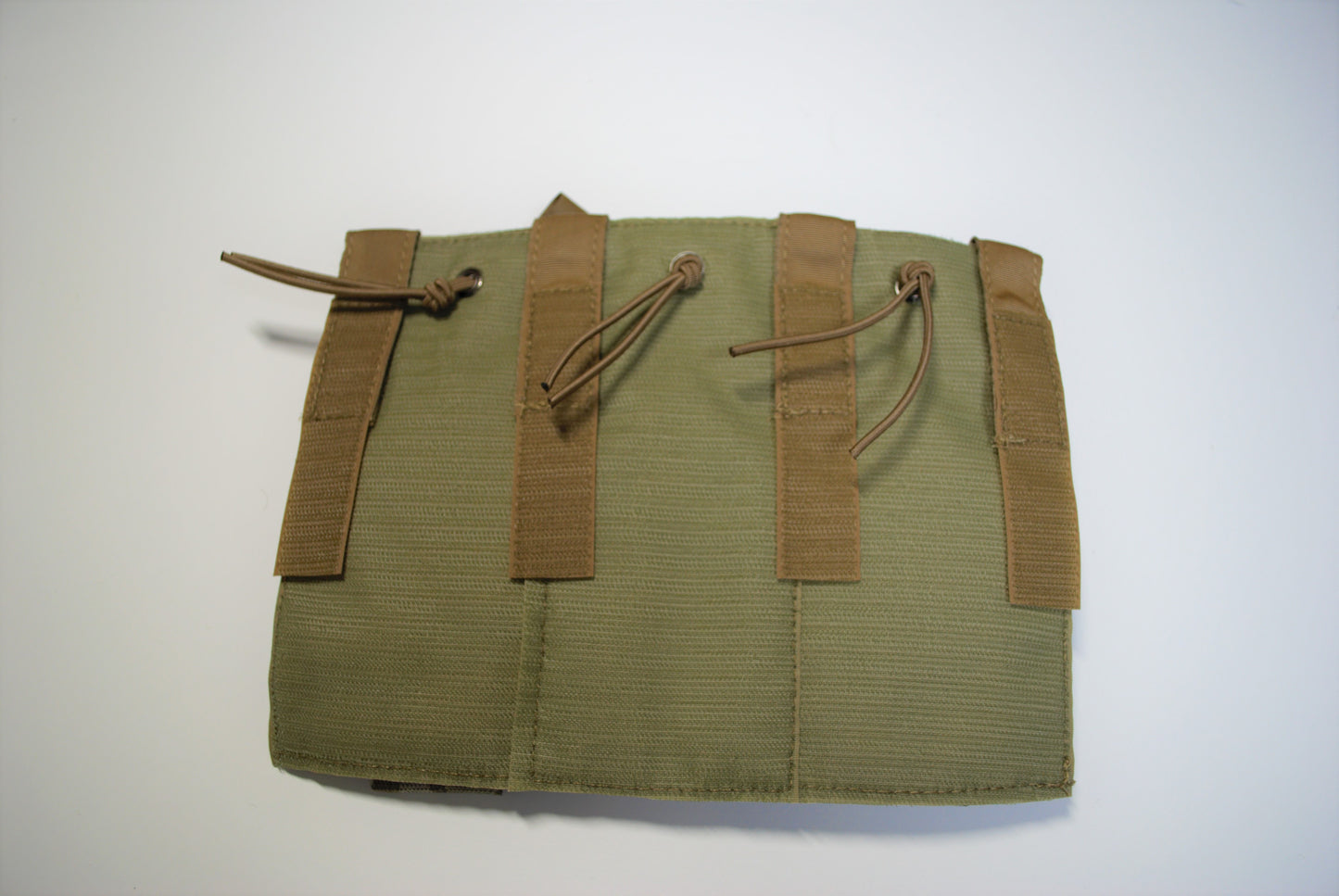 Delta force Custom Detachable Flap Triple Mag Pouch Type