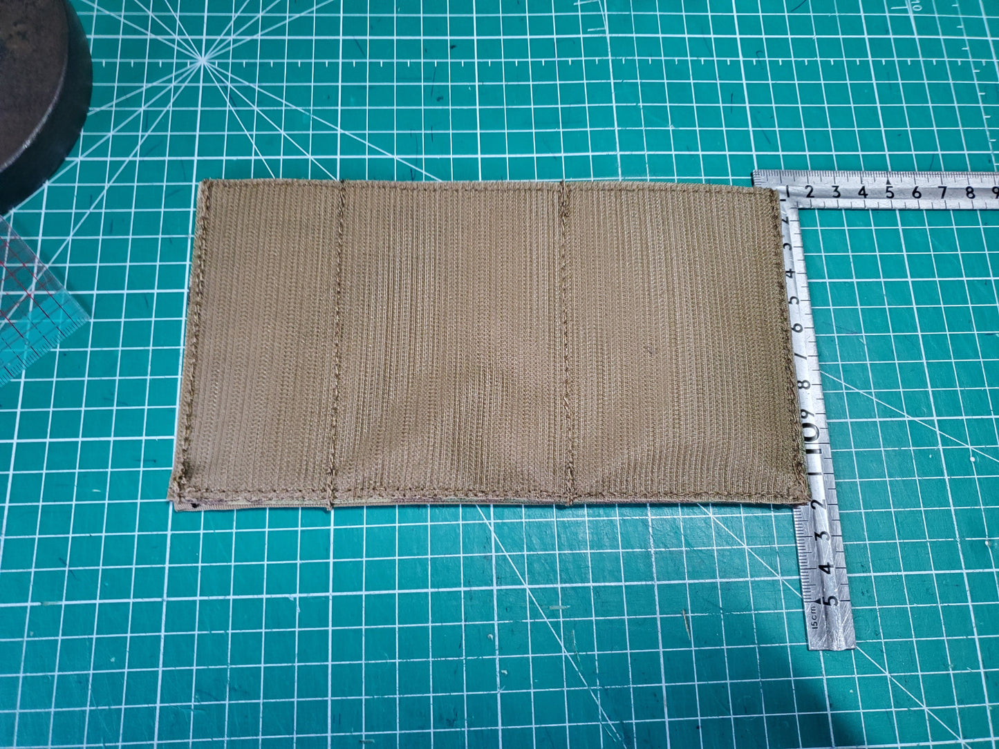 【作例】Elastic Pocket Accessory for Front of Placard