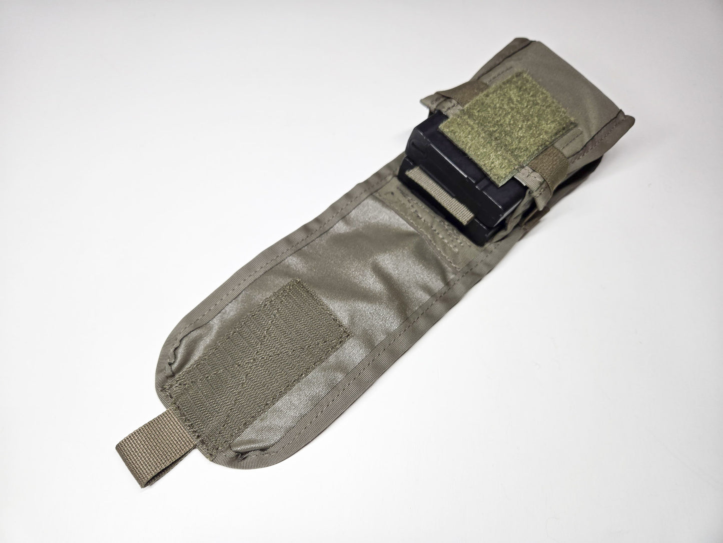 ”Pouch,Medium” Reproduction