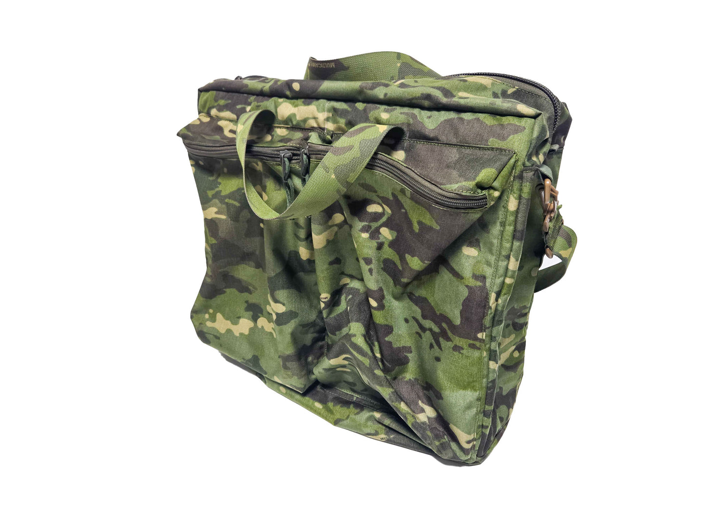 Flyers Kit Bag Bulk-up Model