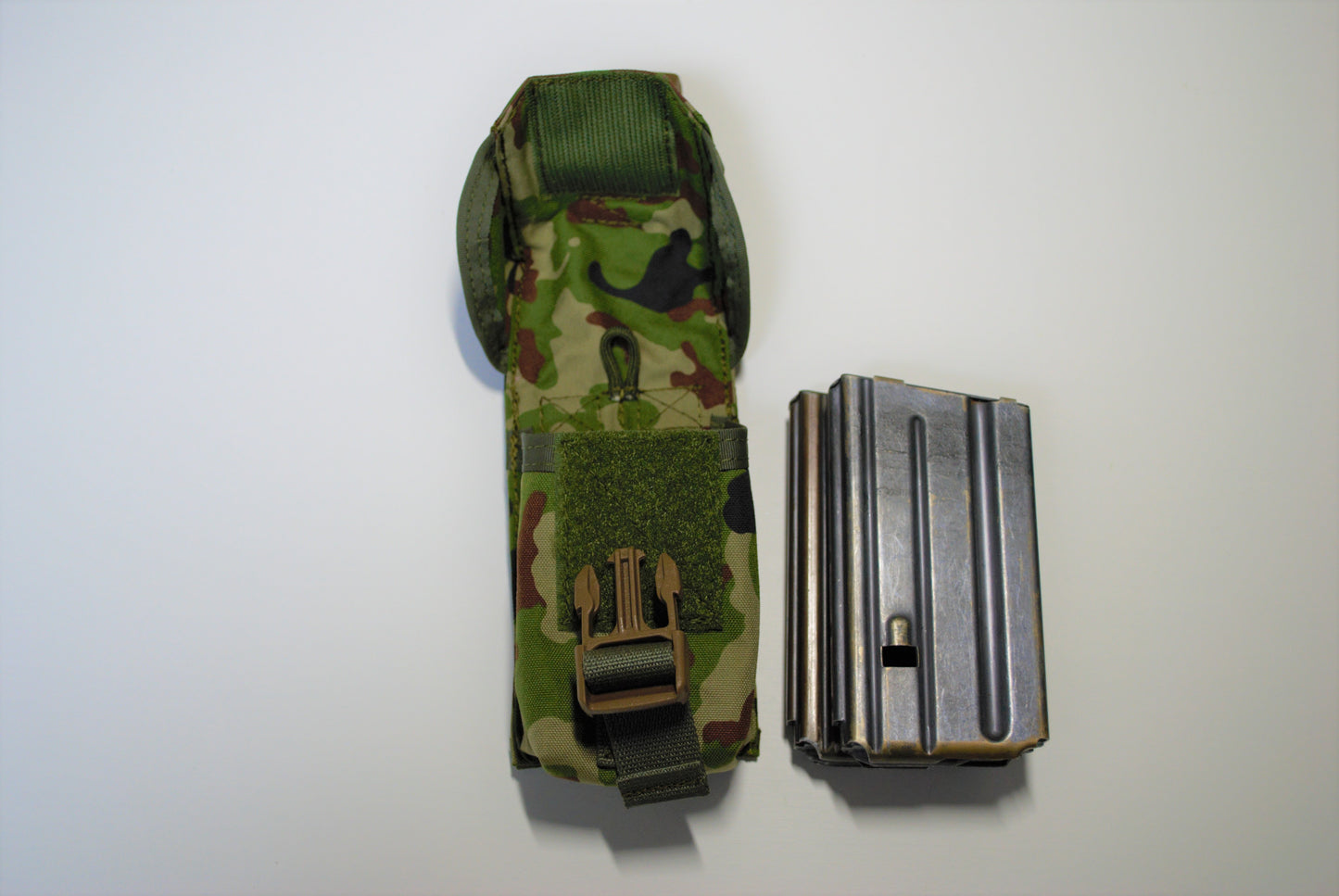 2X Cover Flap Magazine Pouch , 20RD